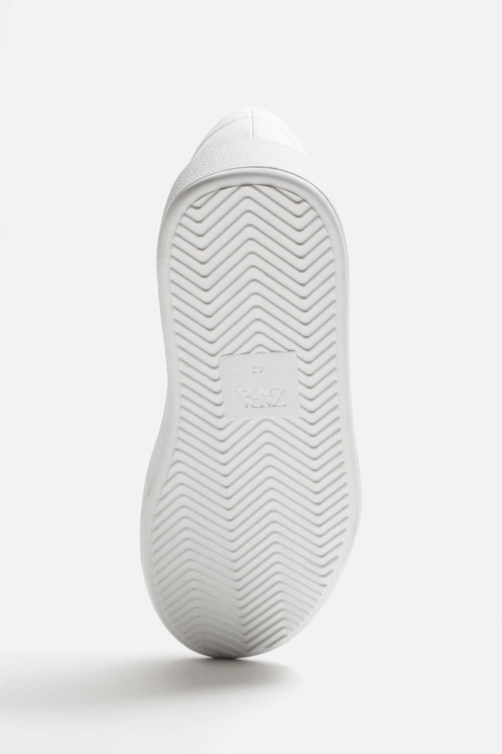 LEATHER SHOES Product Image