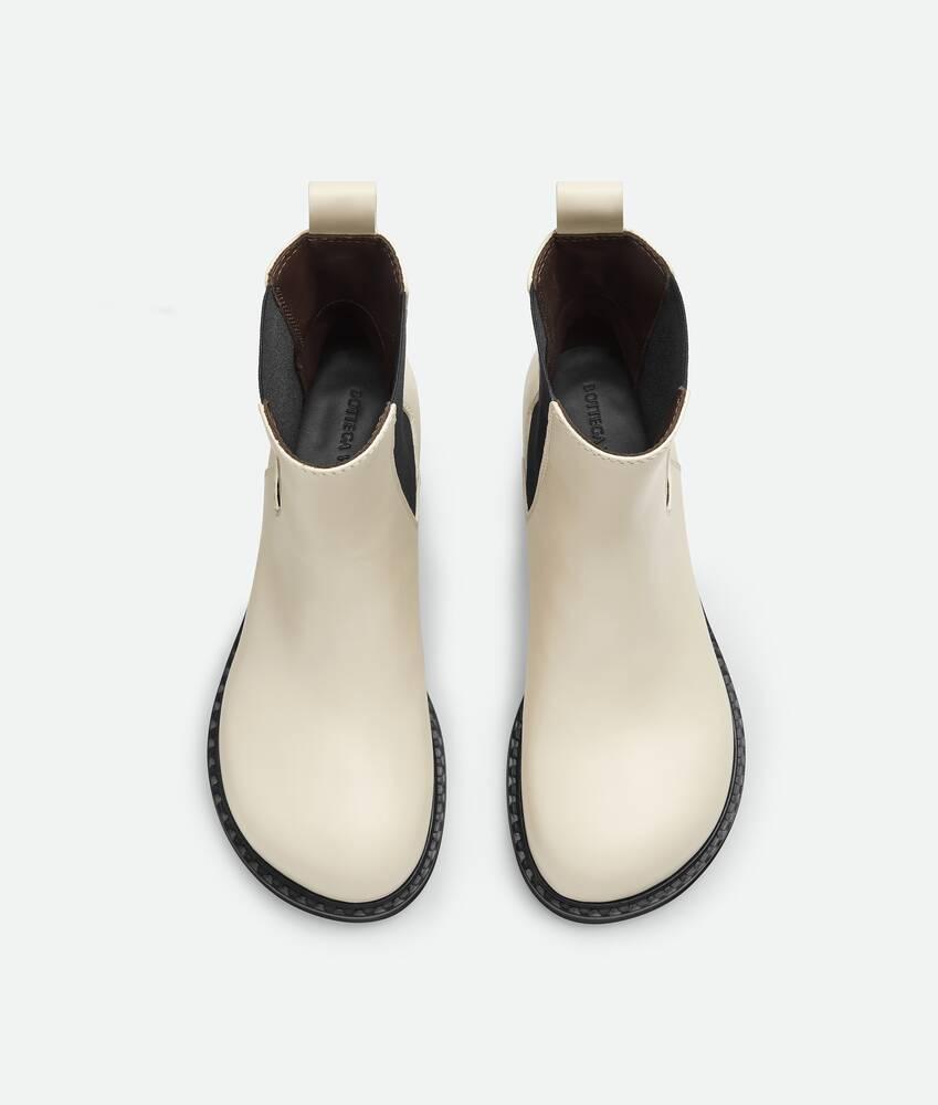 Women's Cliff Chelsea Boot in Sea salt Product Image