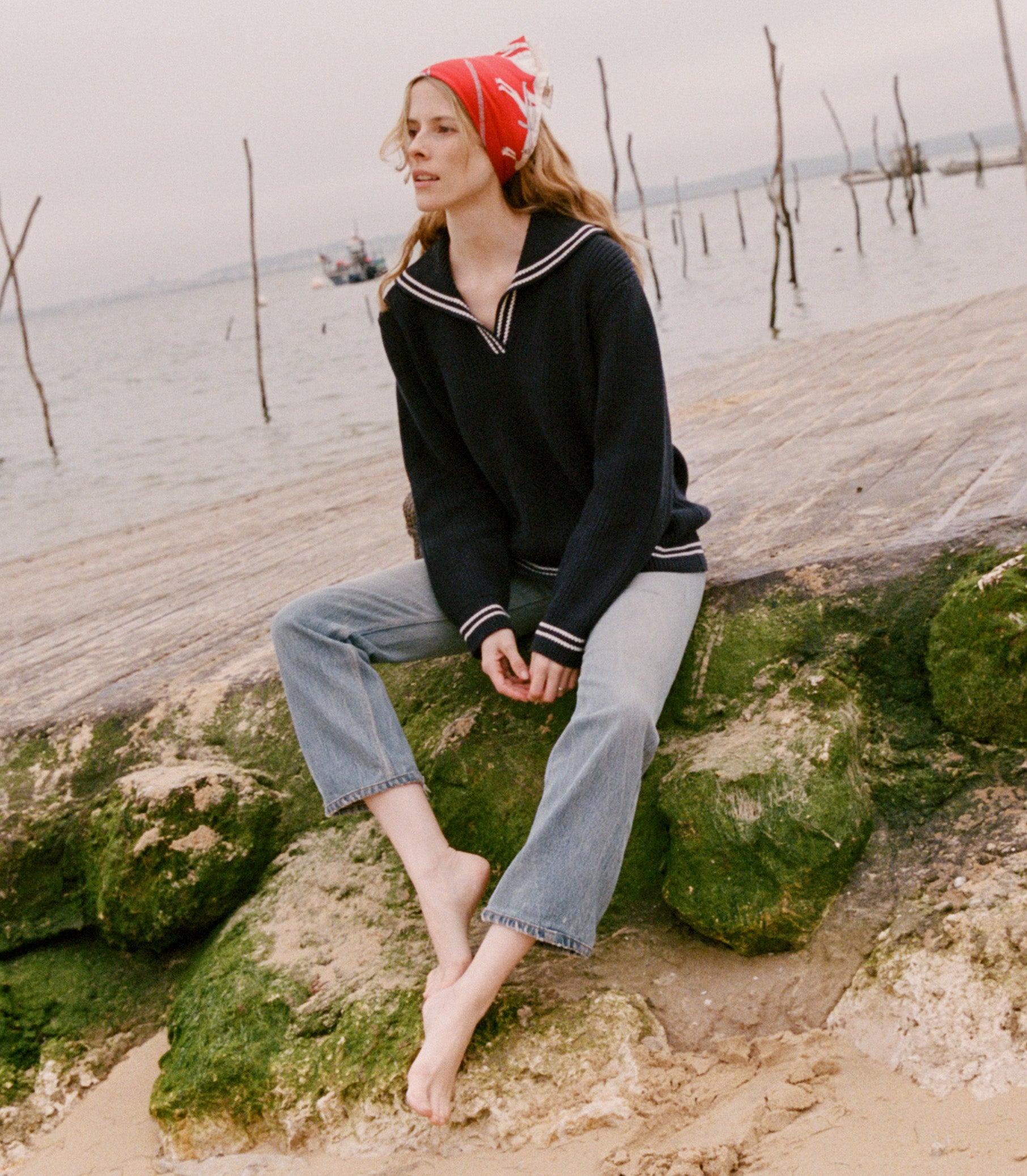 VOYAGE SWEATER -- DEEP NAVY Product Image