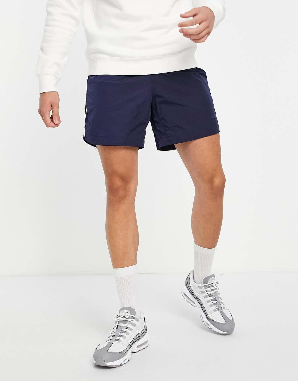 Men's Nike Club Fleece Crew, Size: XL, Black Navy White Product Image