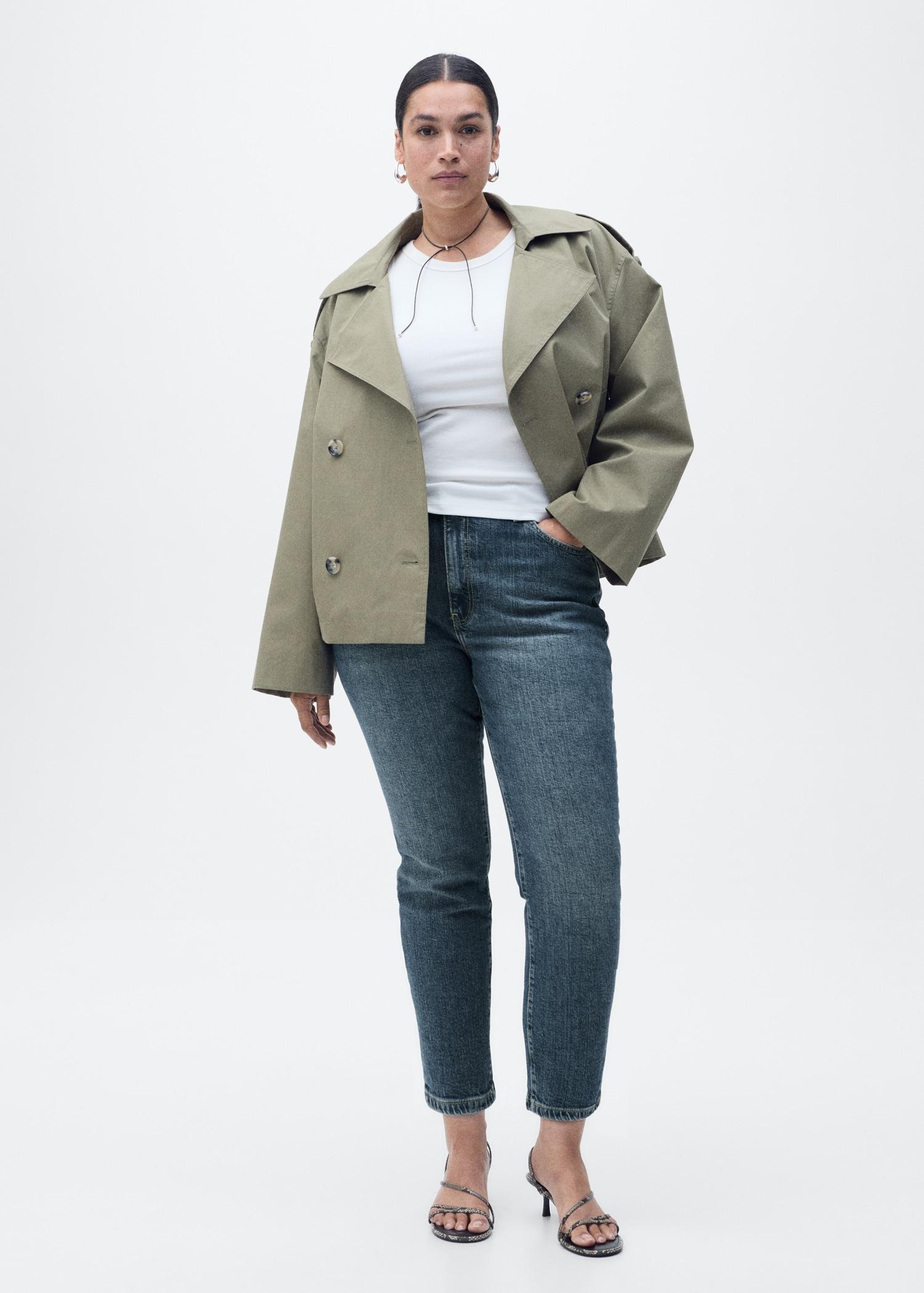 Claudia slim-fit cropped jeans - Women | MANGO USA Product Image