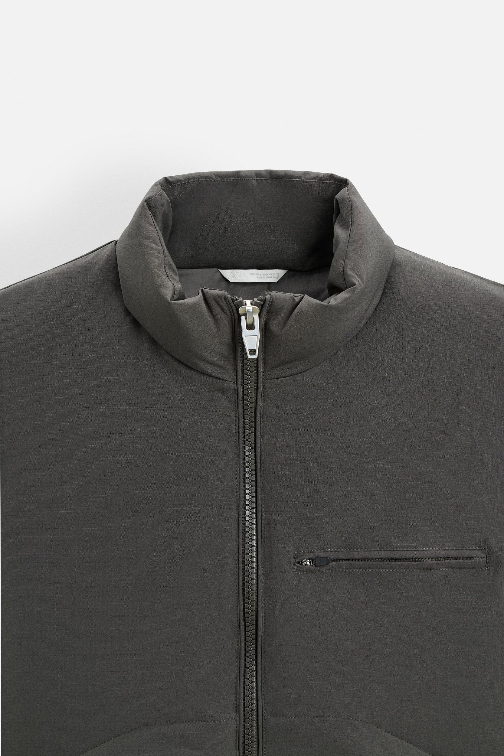 TEXTURED VEST Product Image