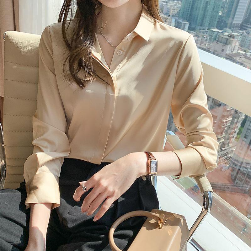 Long-Sleeve Plain Shirt Product Image