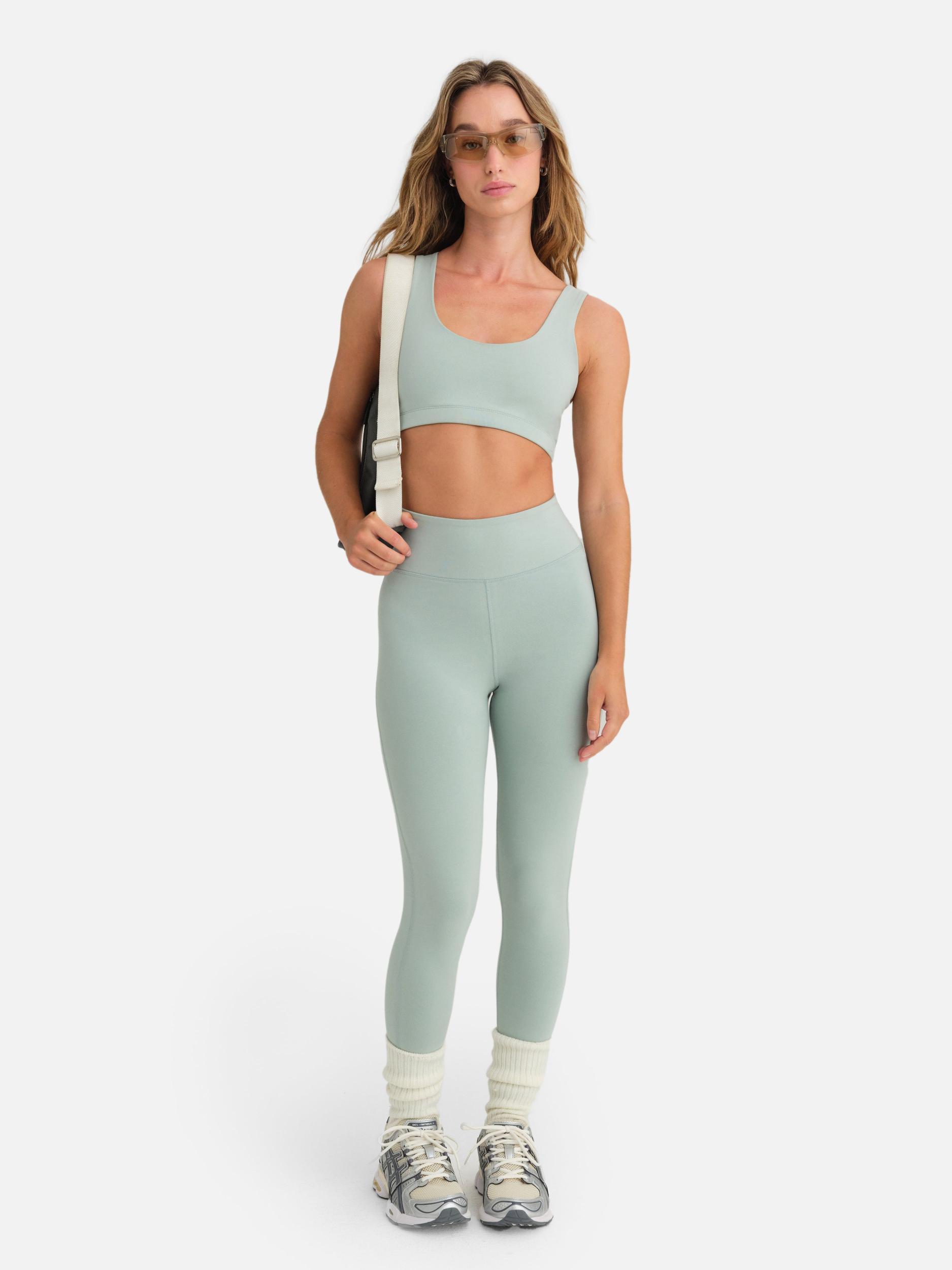 Organic Stretch Biker Short Female Product Image