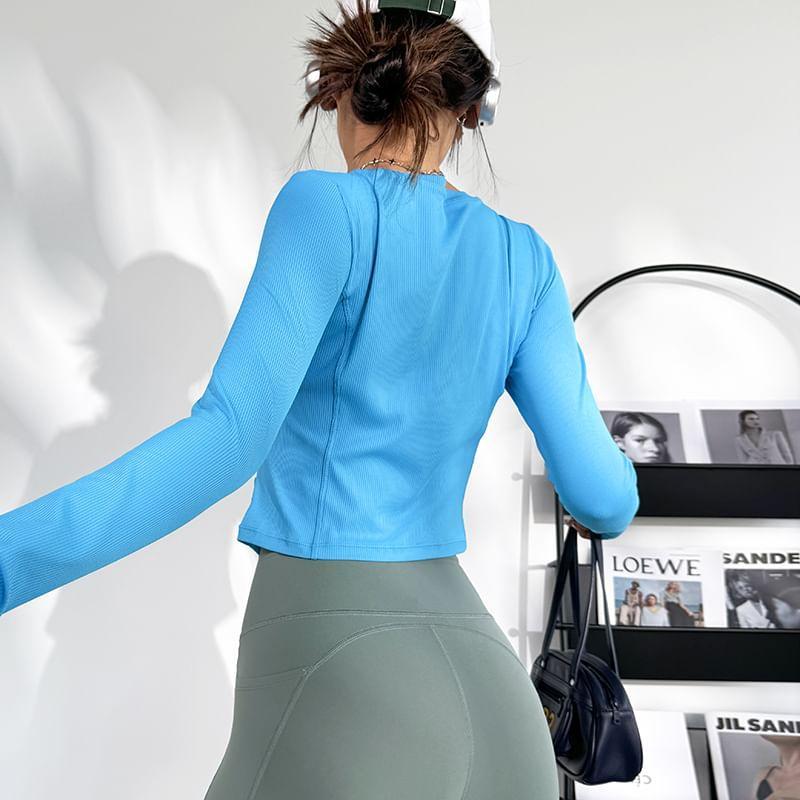 Long-Sleeve Round Neck Plain Ruched Slim Fit Sports T-Shirt Product Image
