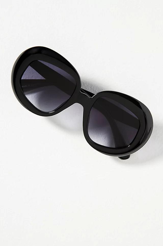 Oversized Tonal Ombré Sunglasses Product Image