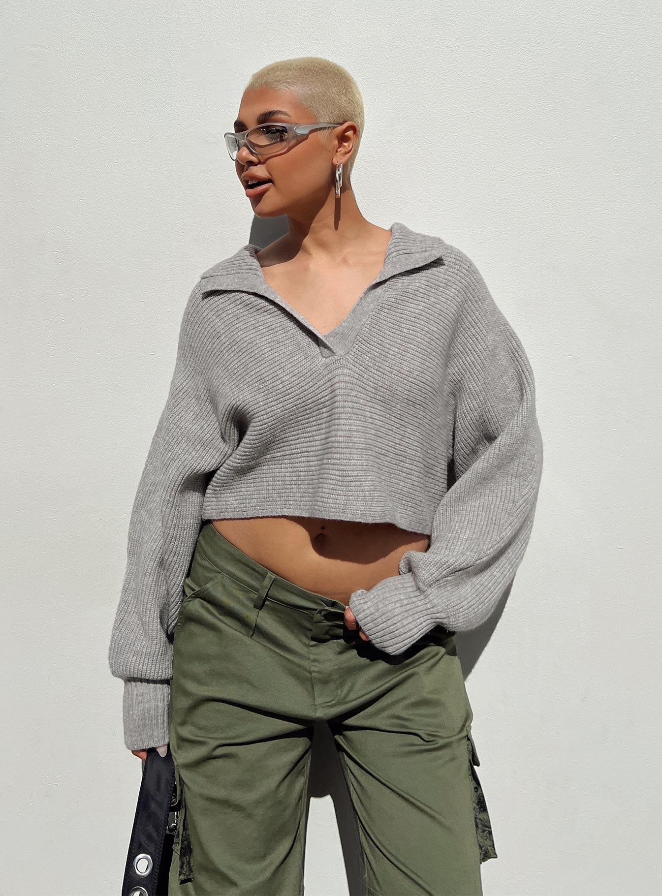 Tiara Cropped Sweater Grey Product Image