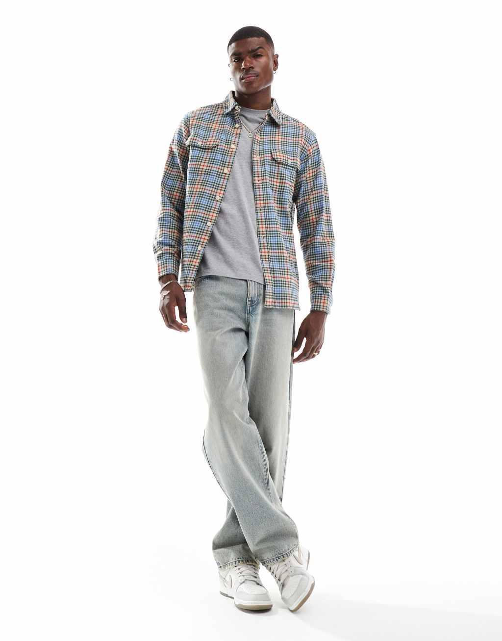 Levi's Jackson check flannel worker shirt in multi Product Image