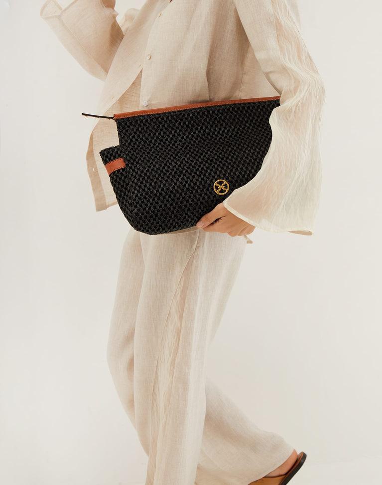 Mari Necessaire Clutch - Black Product Image