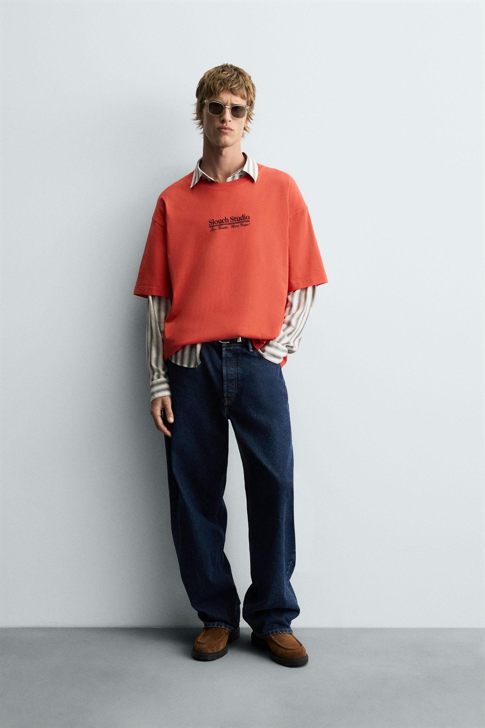 CONTRAST PRINT T-SHIRT Product Image