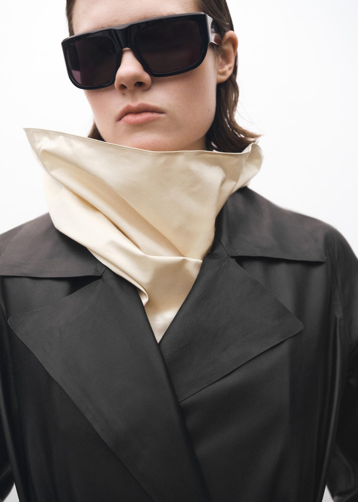 Leather trench coat with belt - Women | MANGO USA Product Image