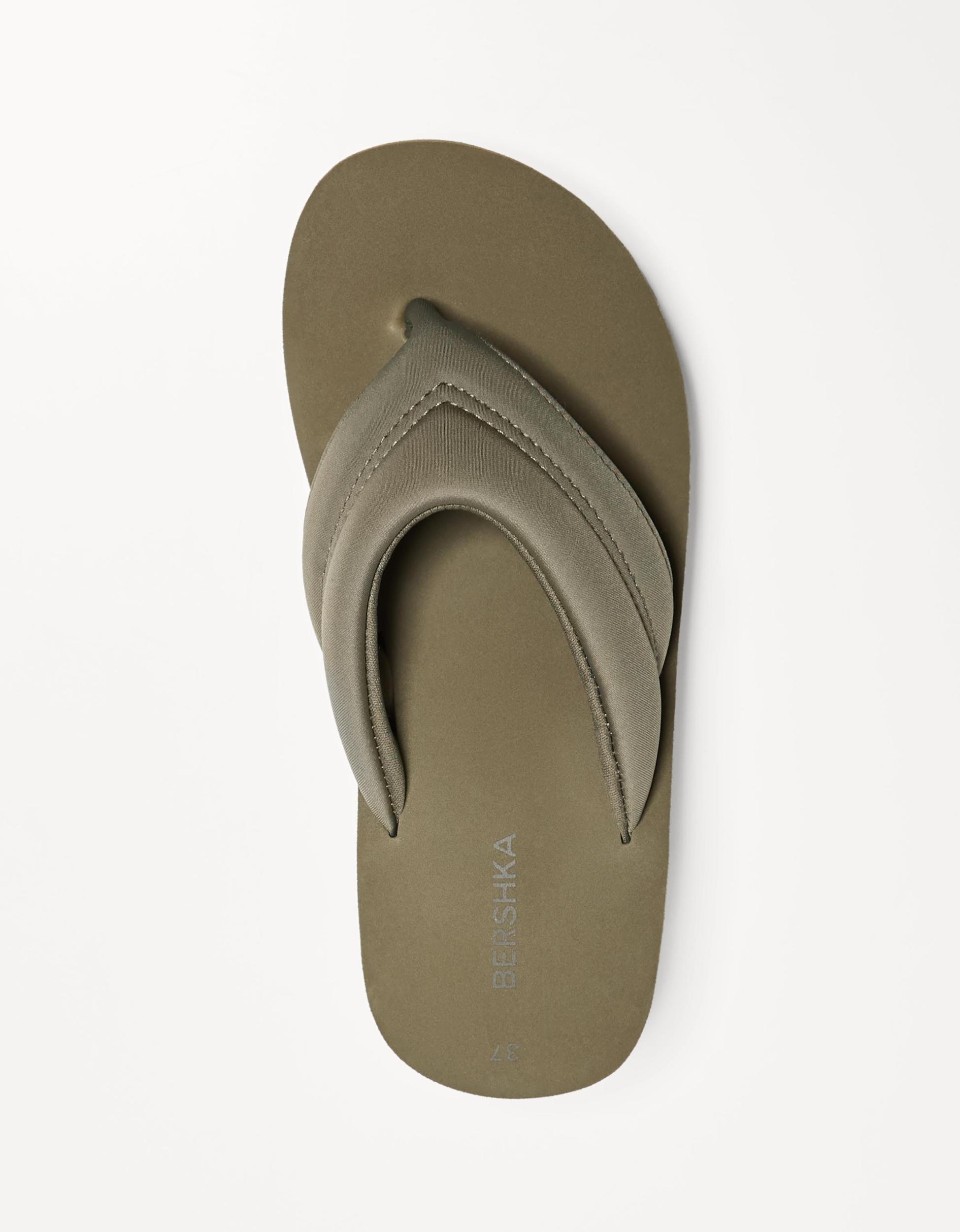 Quilted platform sandals Product Image