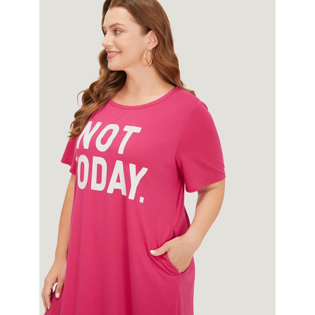 Plus Size Letter Print Pocket Short Sleeve Graphic Dress RedViolet Women Casual Pocket Curvy Knee Dress BloomChic 14-16/1X Product Image