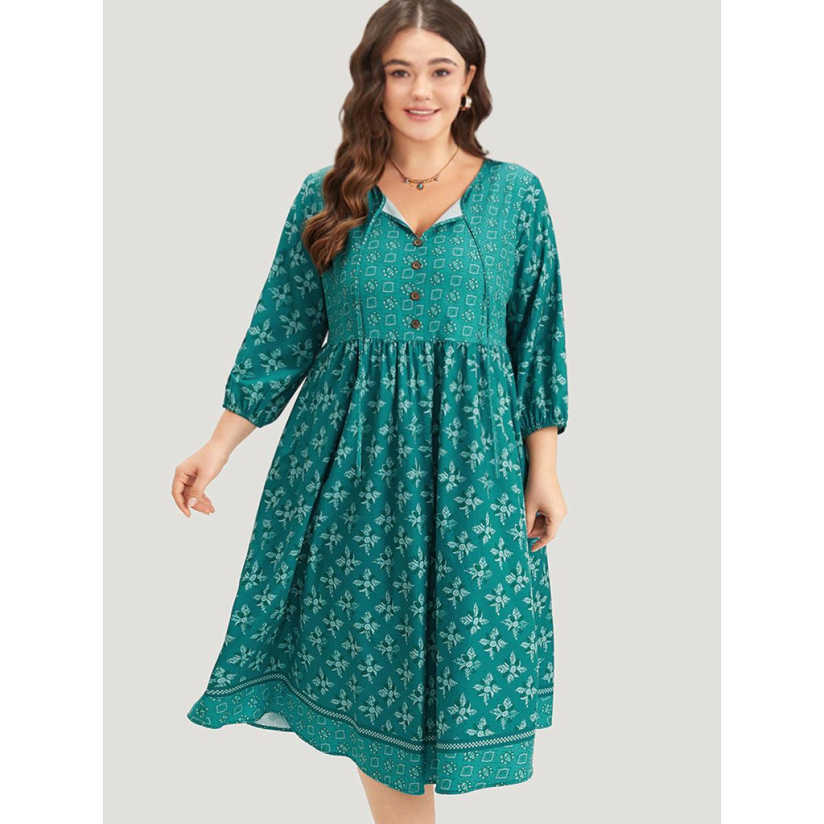 Plus Size Bandana Print Tie Neck Button Detail Dress Emerald Women Vacation Elastic cuffs Tie Neck Elbow-length sleeve Curvy Midi Dress BloomChic 30/6X Product Image