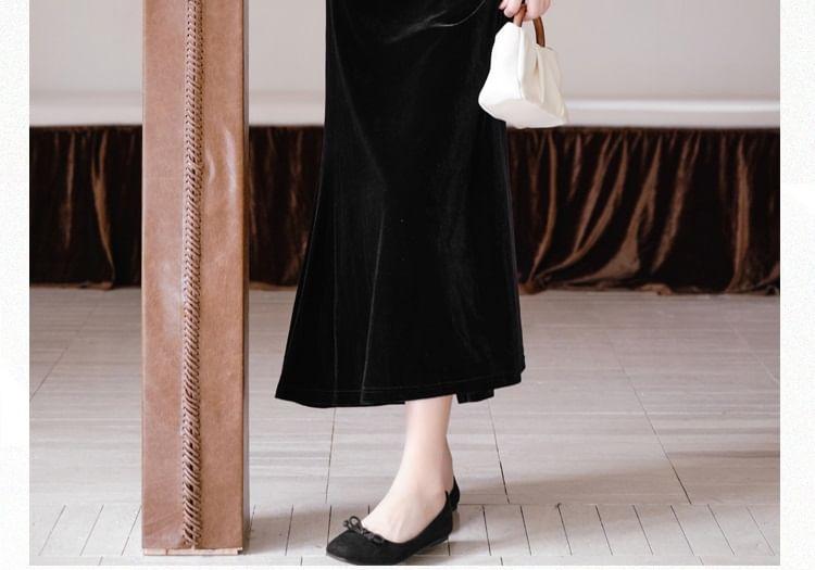 Long Sleeve V-Neck Lace Panel Velvet Maxi A-Line Dress Product Image