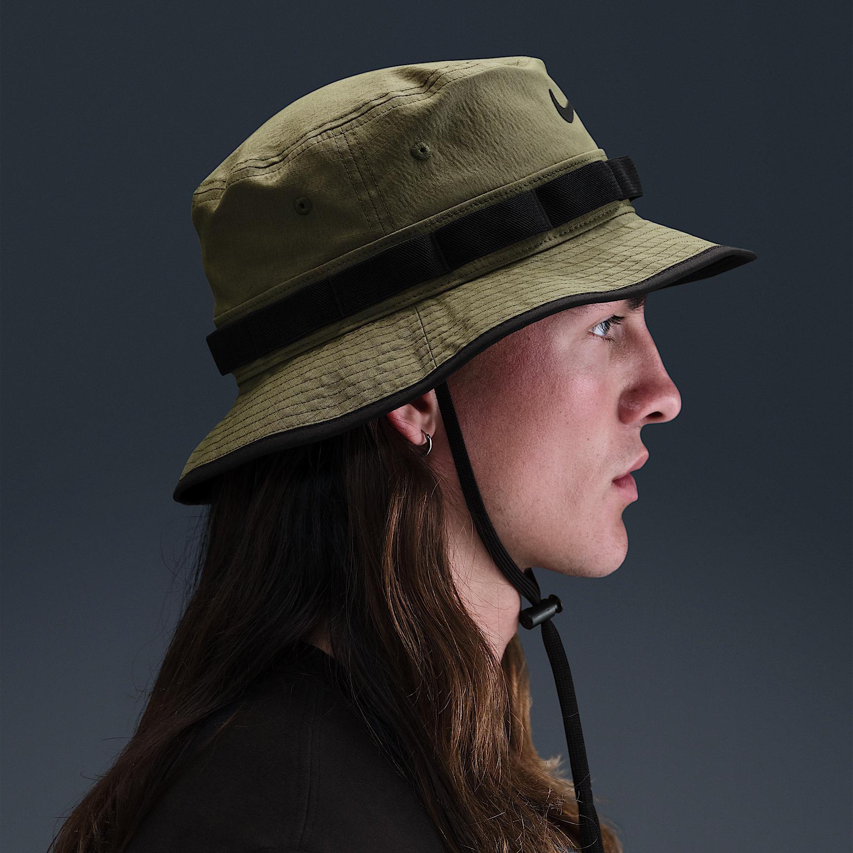 Nike Apex Dri-FIT Bucket Hat Product Image