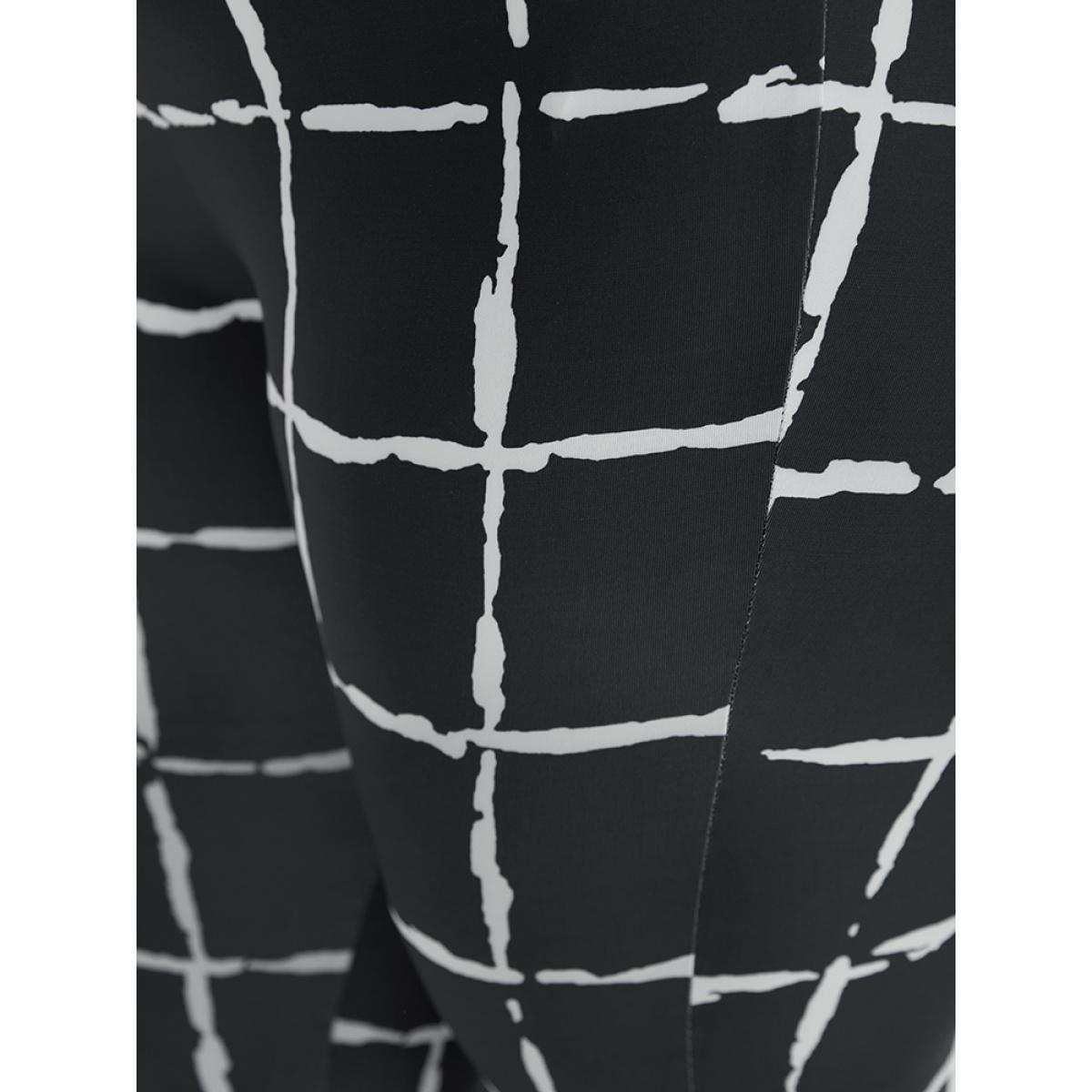 Plus Size Plaid Skinny Elastic Waist Leggings Women Black Elegant High stretch Skinny High Rise Dailywear Leggings BloomChic 18-20/2X Product Image