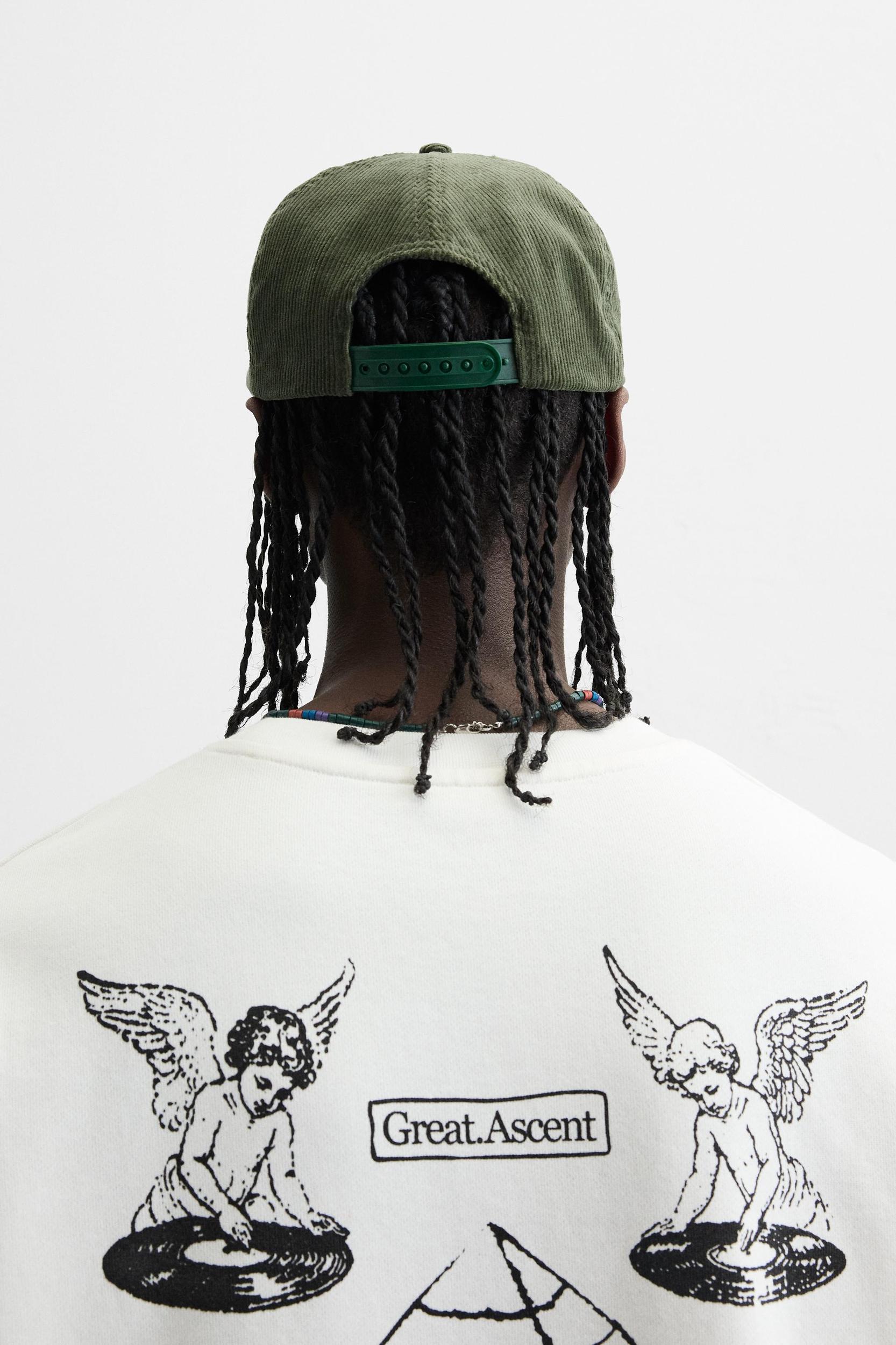 CORDUROY DRAG RACING PATCH CAP © Product Image