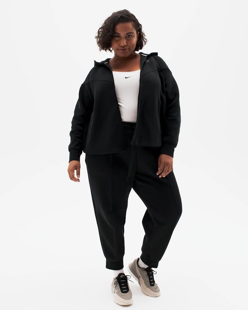Women's Nike Sportswear Tech Fleece Mid-Rise Jogger Pants (Plus Size) Product Image