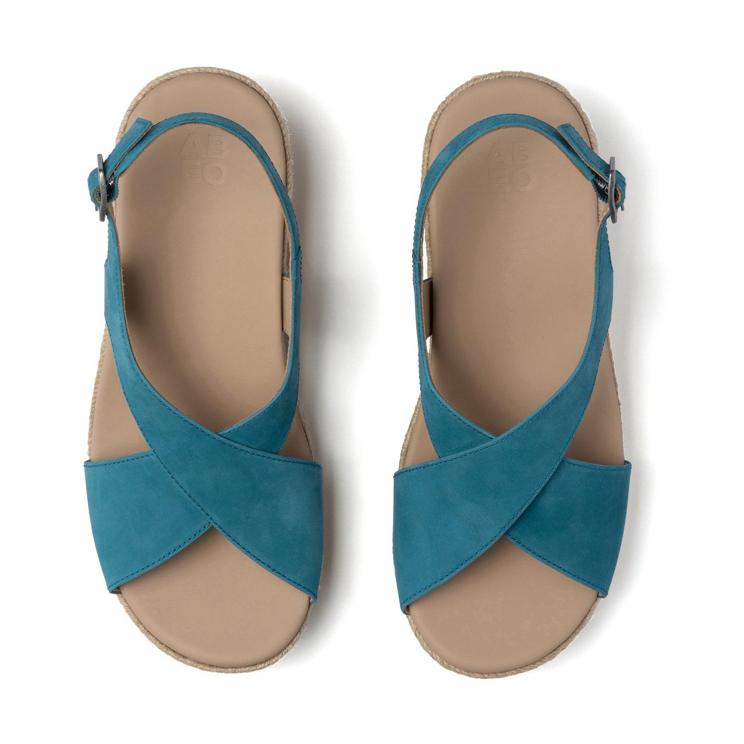 Riviera Cross Metatarsal Female Product Image