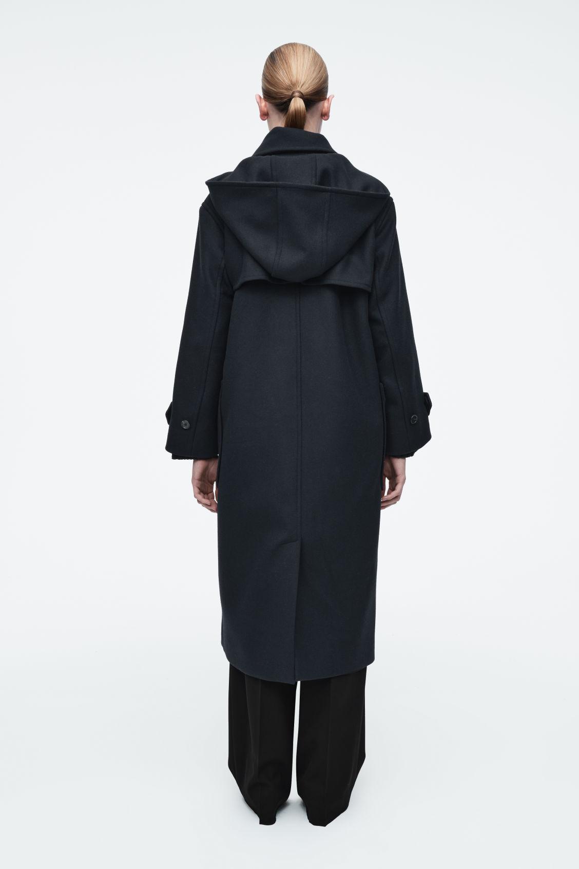 HOODED WOOL DUFFLE COAT Product Image
