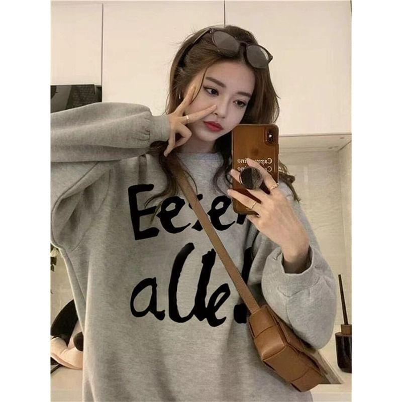 Long Sleeve Lettering Print Loose-Fit Sweatshirt Product Image