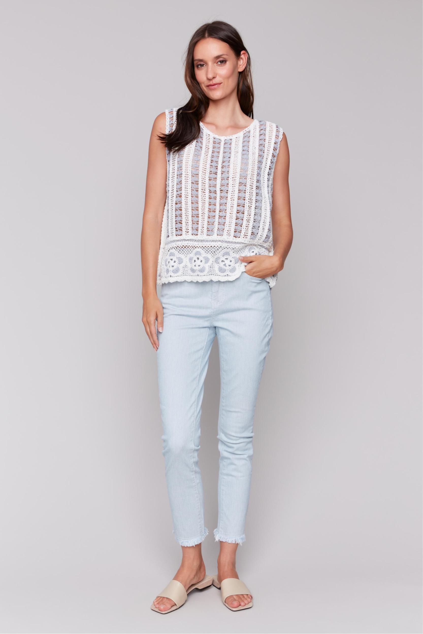 Border Flower Crochet Sleeveless Top Product Image