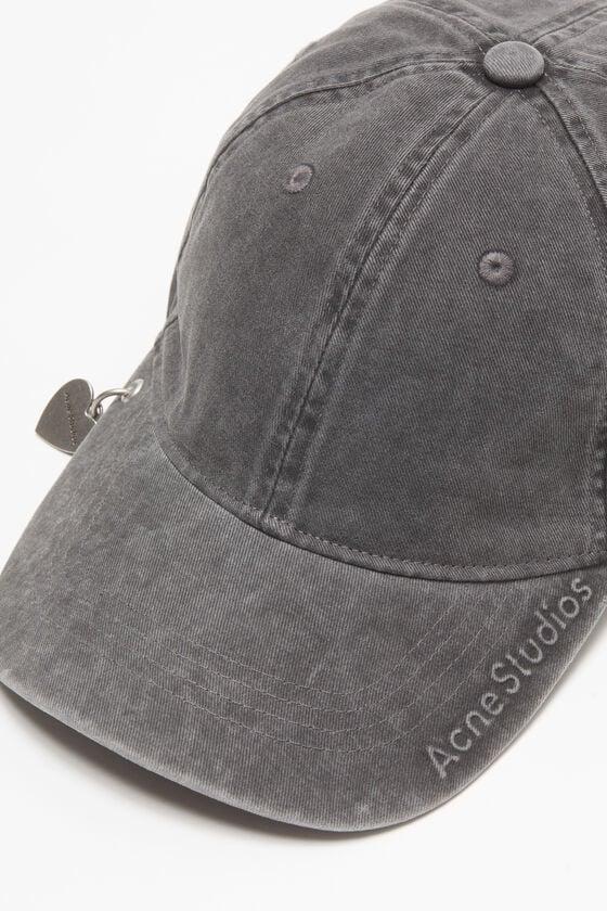 Twill cap pendant Product Image