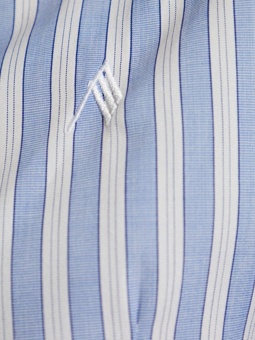 striped shirt Product Image