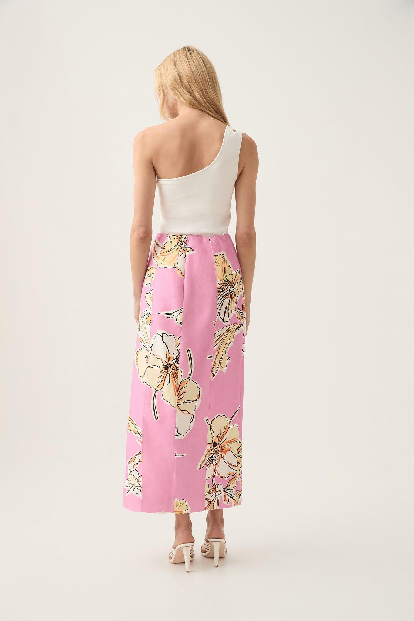 Romantica Short Product Image