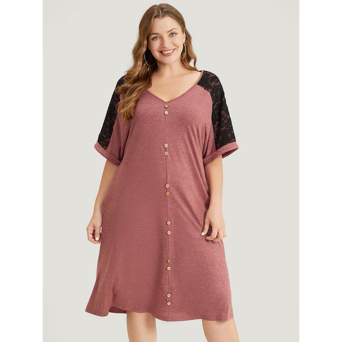 Plus Size Plain Lace Patchwork Button Detail Pocket Dress DustyPink Women Casual Patchwork V-neck Short sleeve Curvy Knee Dress BloomChic 30/6X Product Image