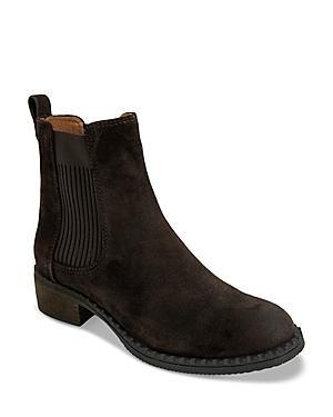 Gentle Souls by Kenneth Cole Womens Best Elastic Chelsea Boots Product Image