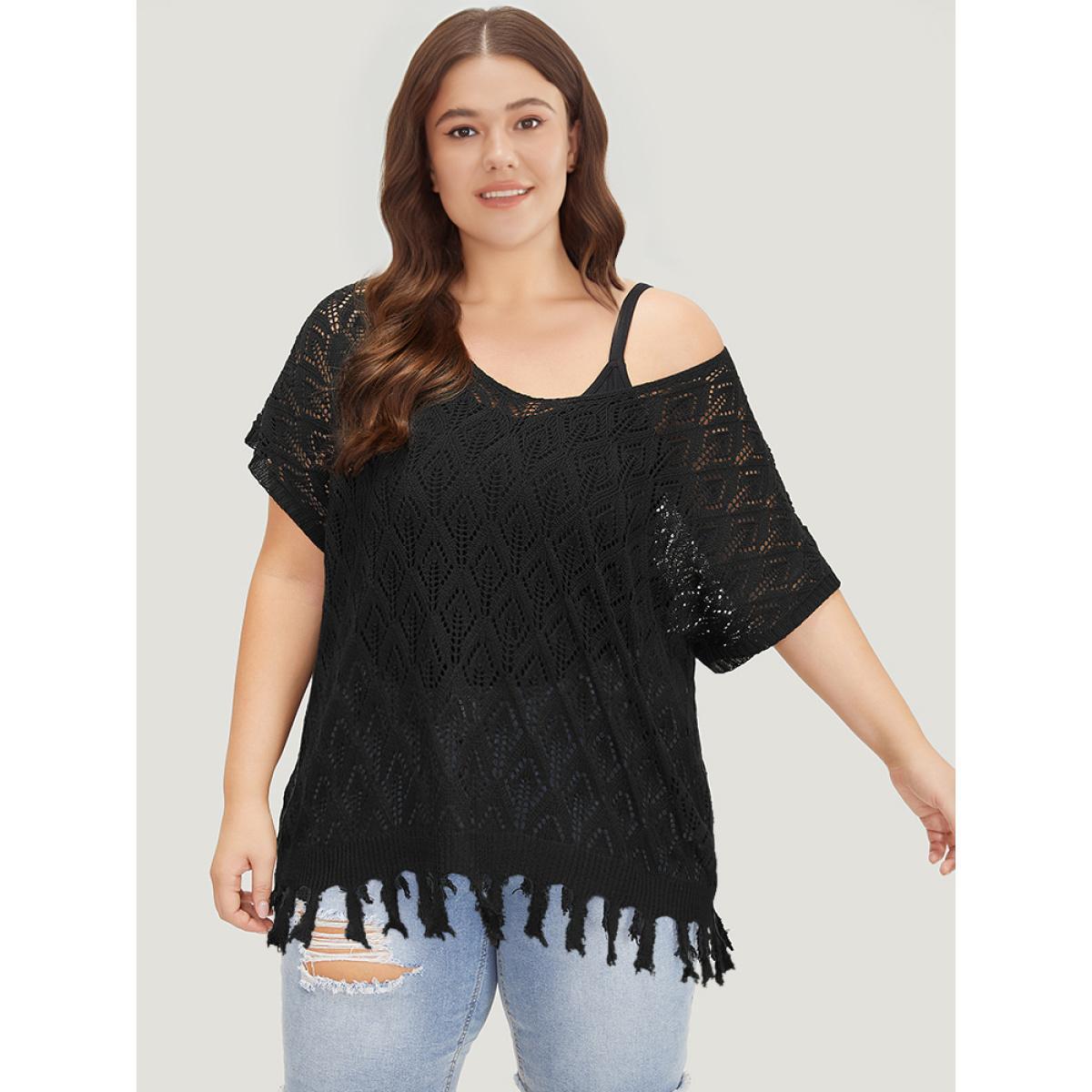 Plus Size Plain Geometric Eyelet Patchwork Tassels Batwing Sleeve Pullover Black Women Casual Loose Short sleeve V-neck Dailywear Pullovers BloomChic 10/M Product Image