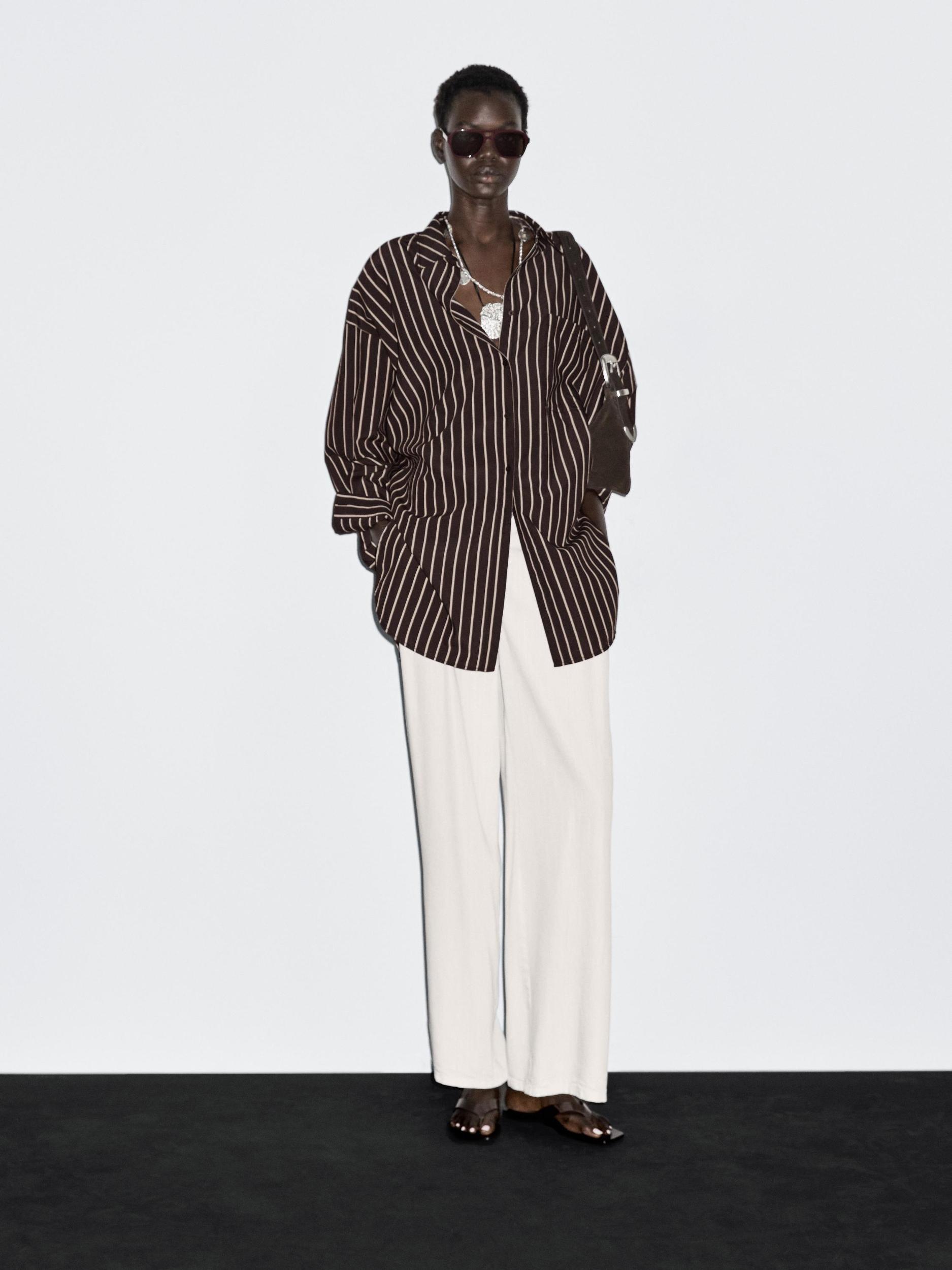 Loose-fitting striped shirt Product Image