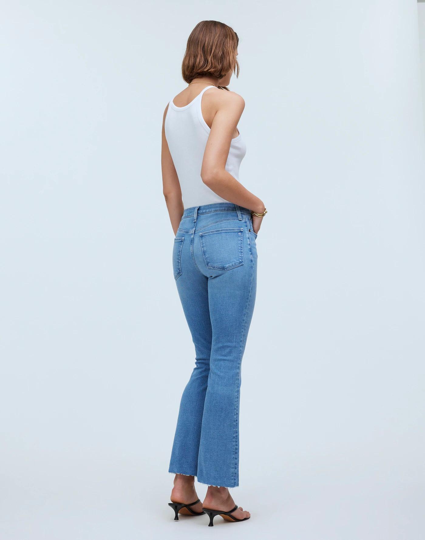 Kick Out Crop Jeans Product Image