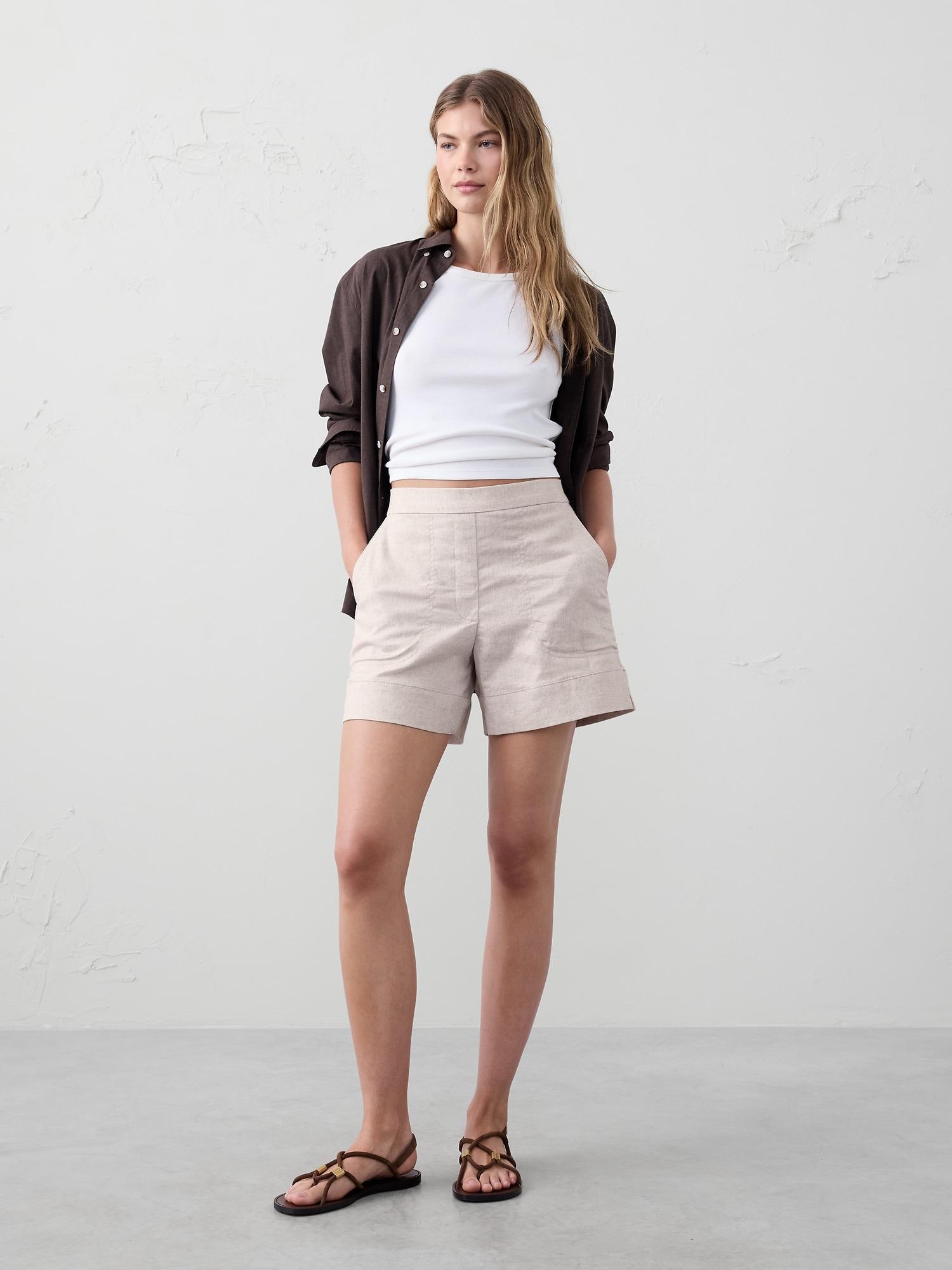 Linen-Blend Pull-On Short Product Image