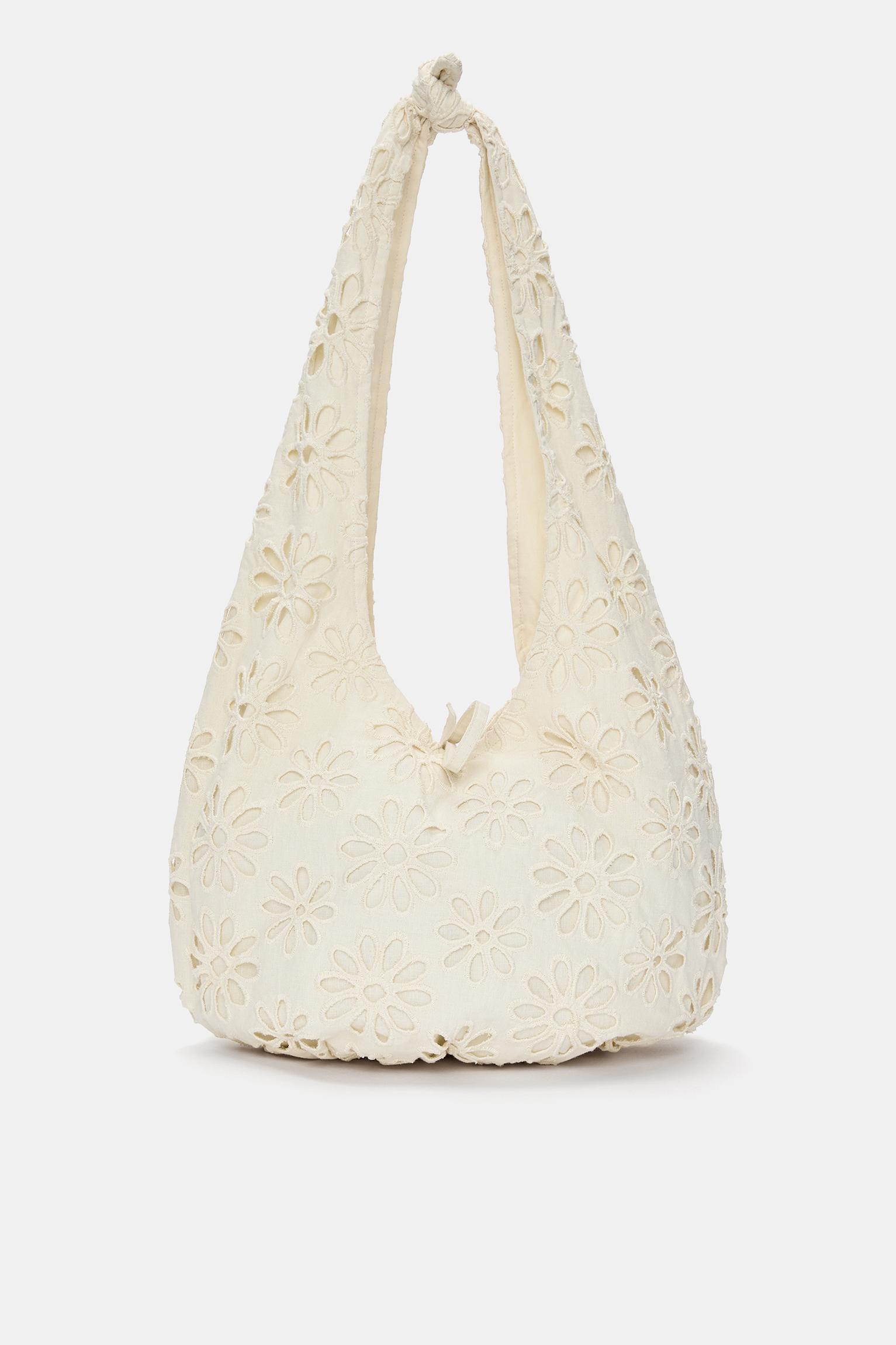 Floral fabric shoulder bag Product Image