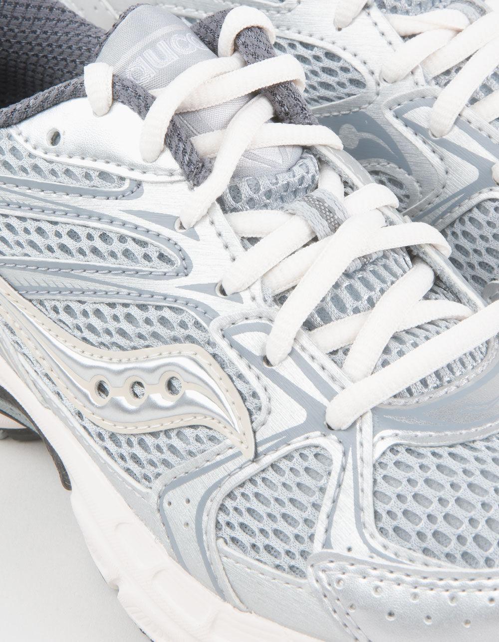 SAUCONY Ride Millennium Womens Shoes - BLK/SILVER Product Image