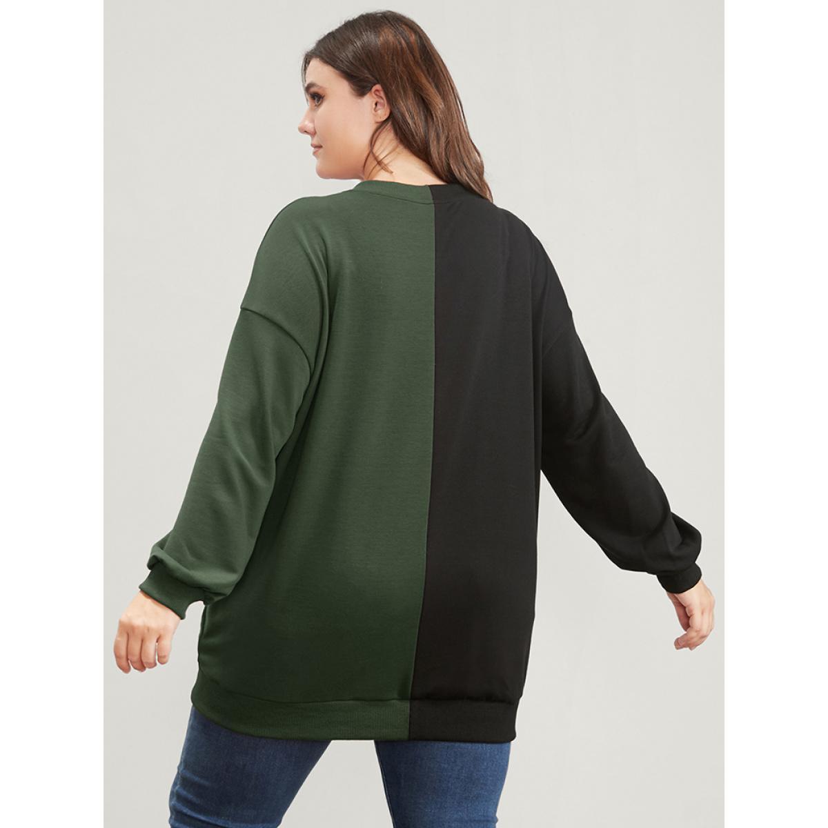 Plus Size Halloween Contrast Drop Shoulder Sweatshirt Women ArmyGreen Party Contrast Round Neck Festival-Halloween Sweatshirts BloomChic 28/5X Product Image