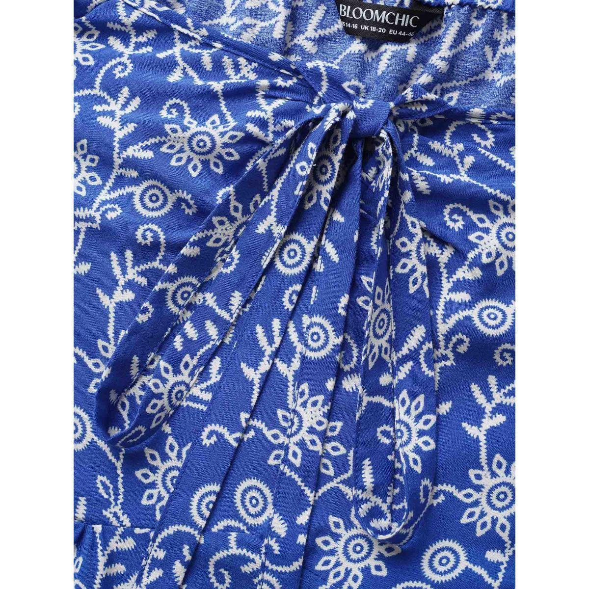 Plus Size Brightblue Bandana Print Notched Collar Lantern Sleeve Blouse Women Resort Short sleeve Notched collar Vacation Blouses BloomChic 14-16/1X Product Image