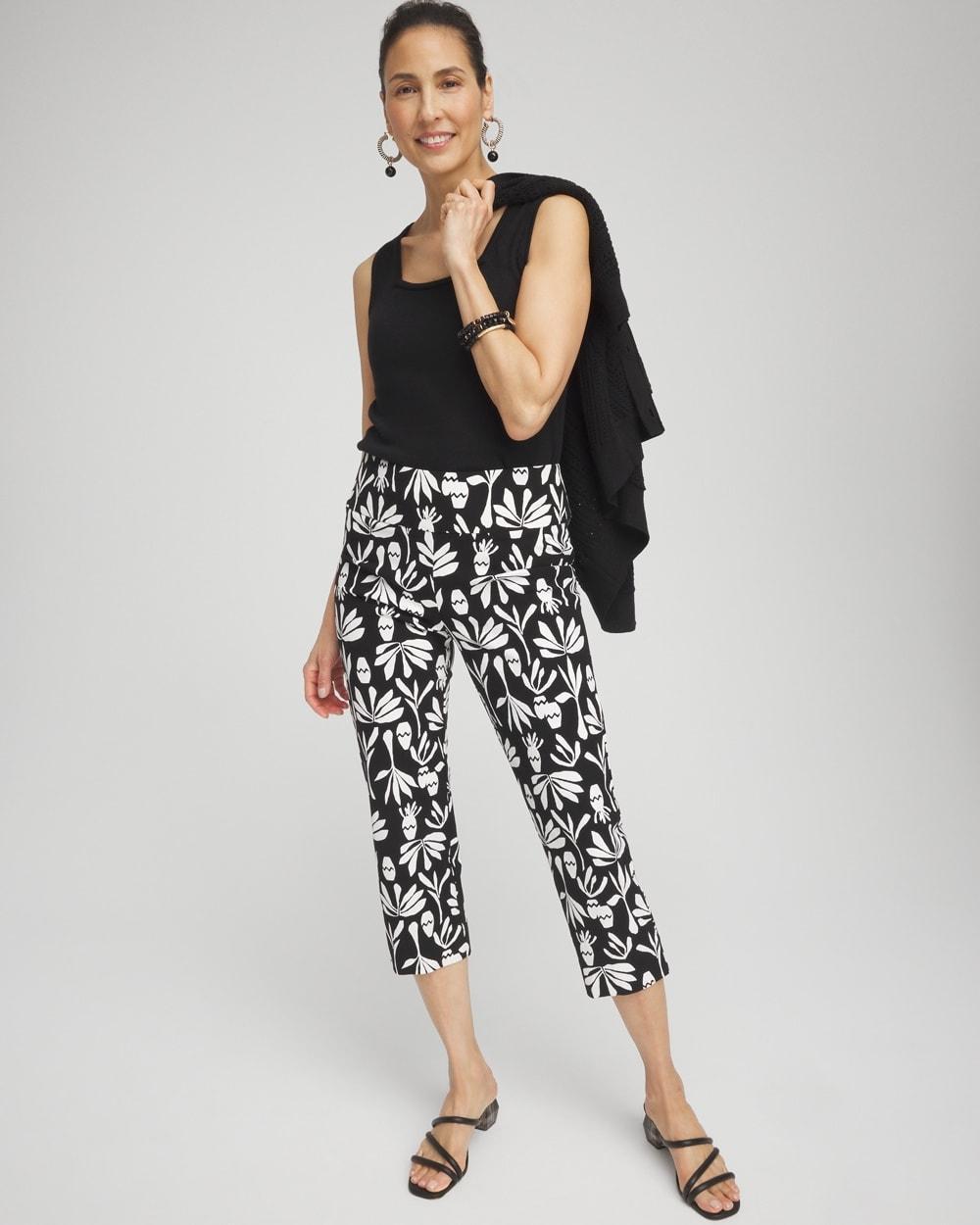 Wide Waistband Leaf Print Capris Product Image