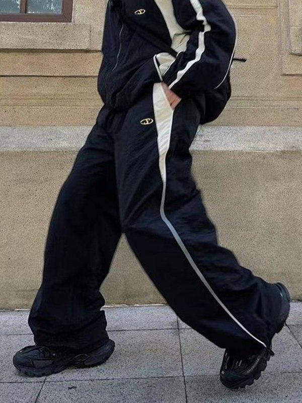 Men's Contrast Paneled Loose Parachute Pants Product Image