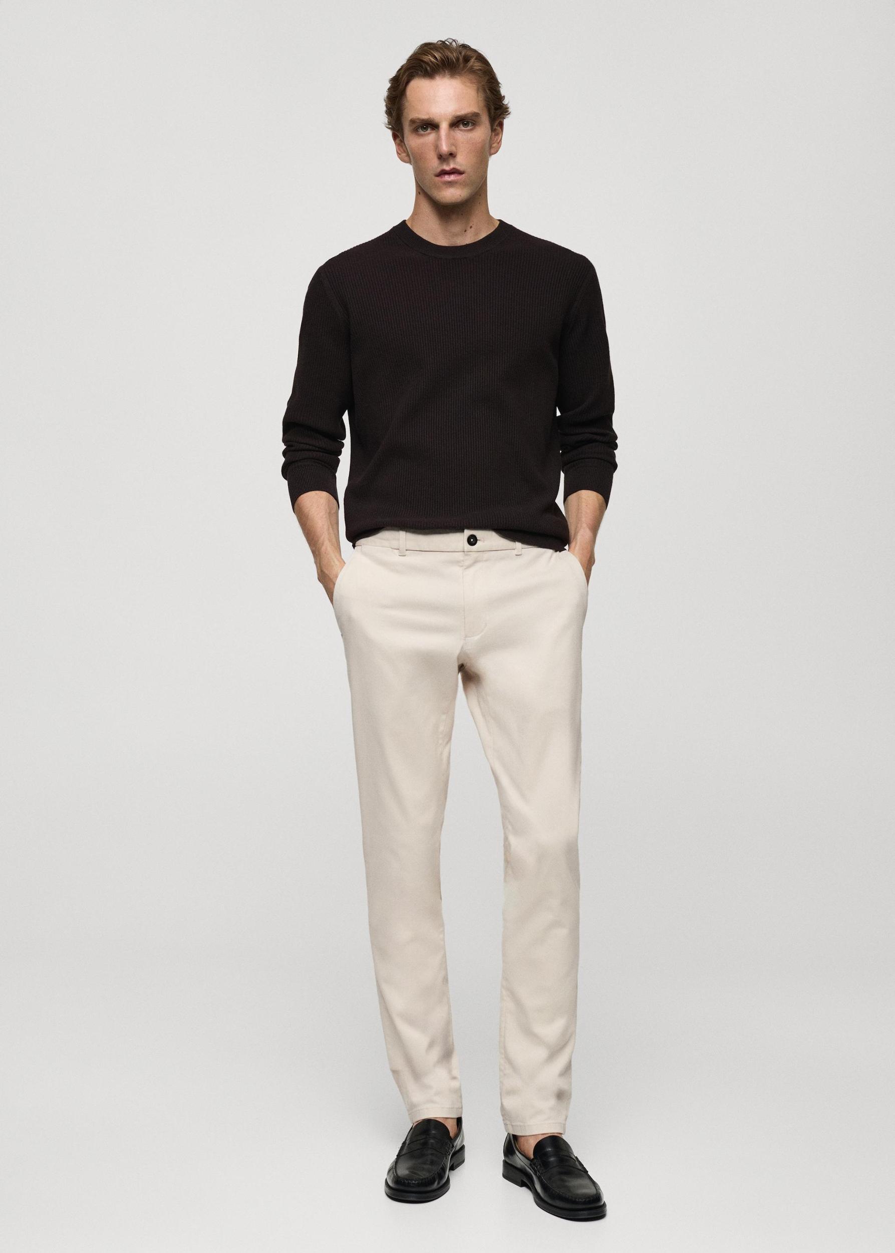 Slim fit serge chino pants - Men | MANGO USA Product Image