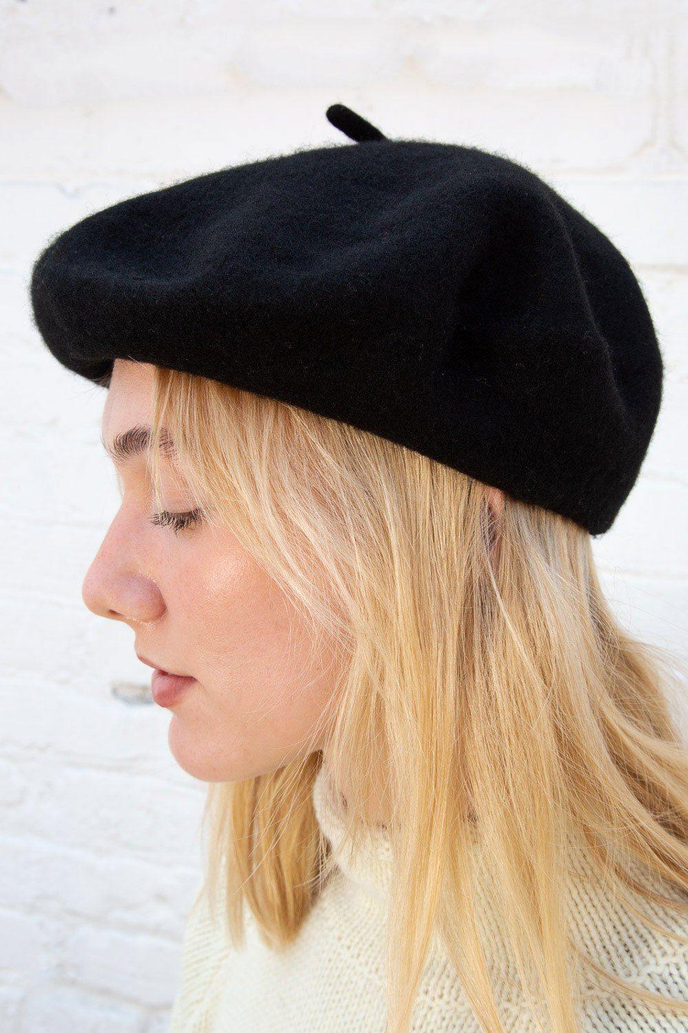 Wool Beret Product Image