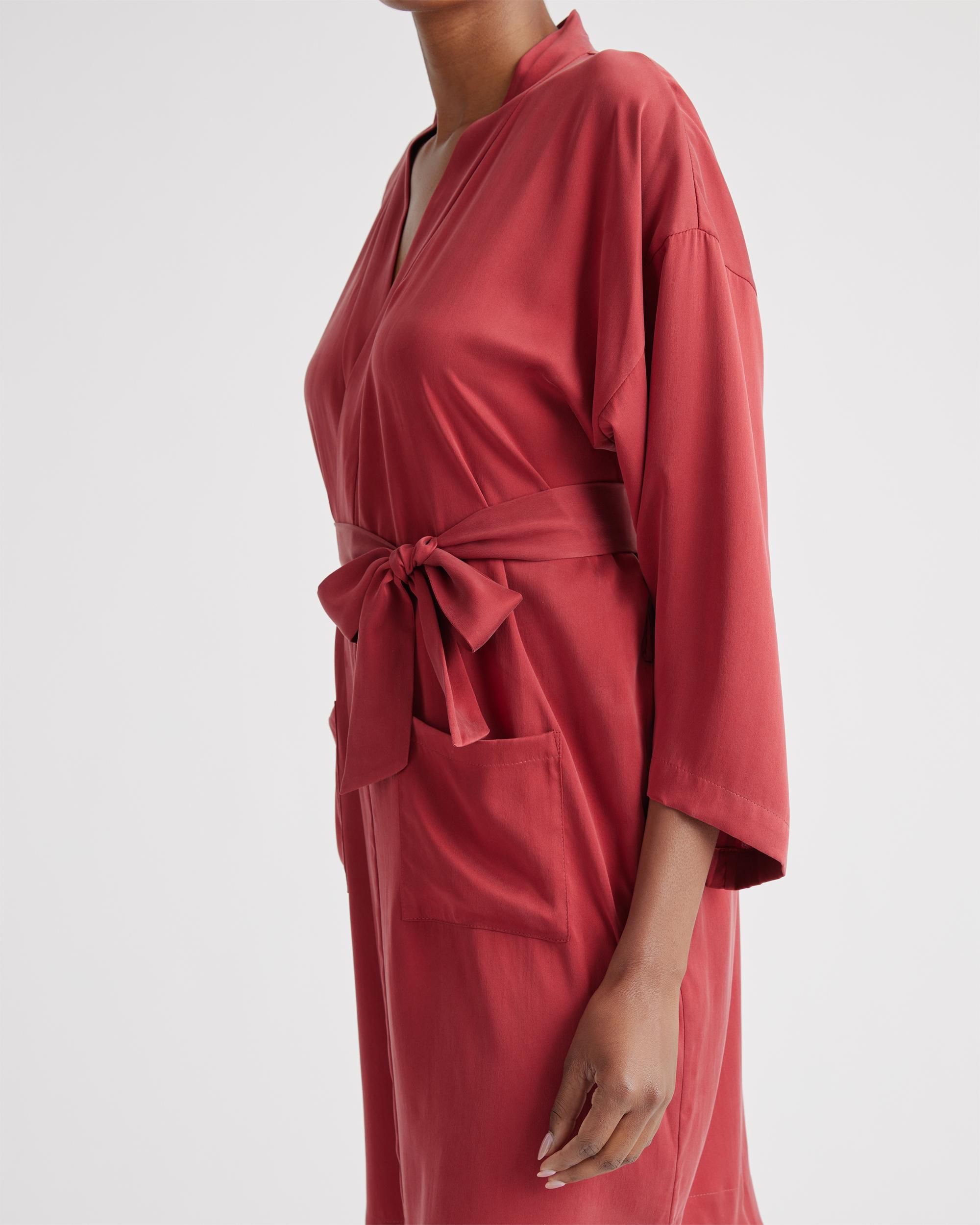 Quince | Women's Robe Size XL, Mulberry Silk Product Image