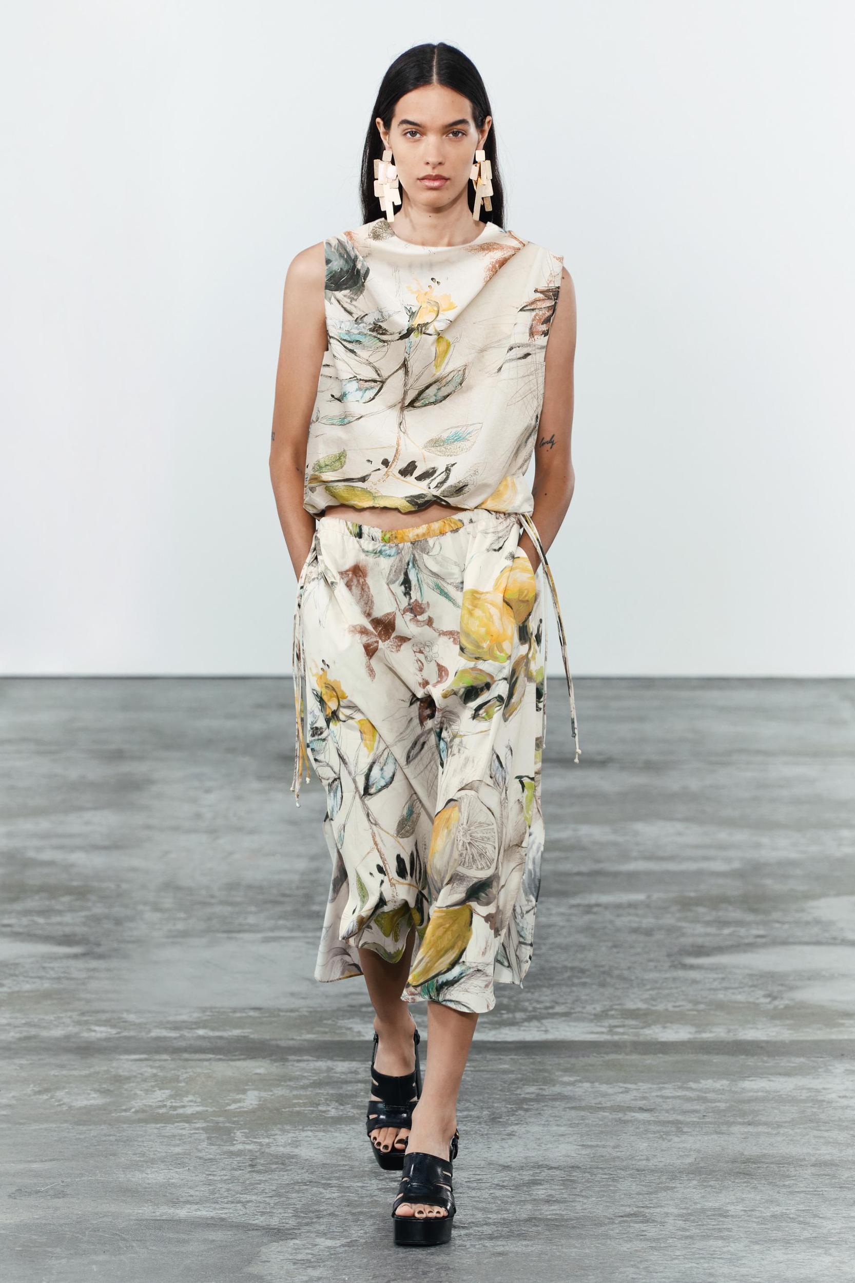 PRINTED TOP ZW COLLECTION Product Image