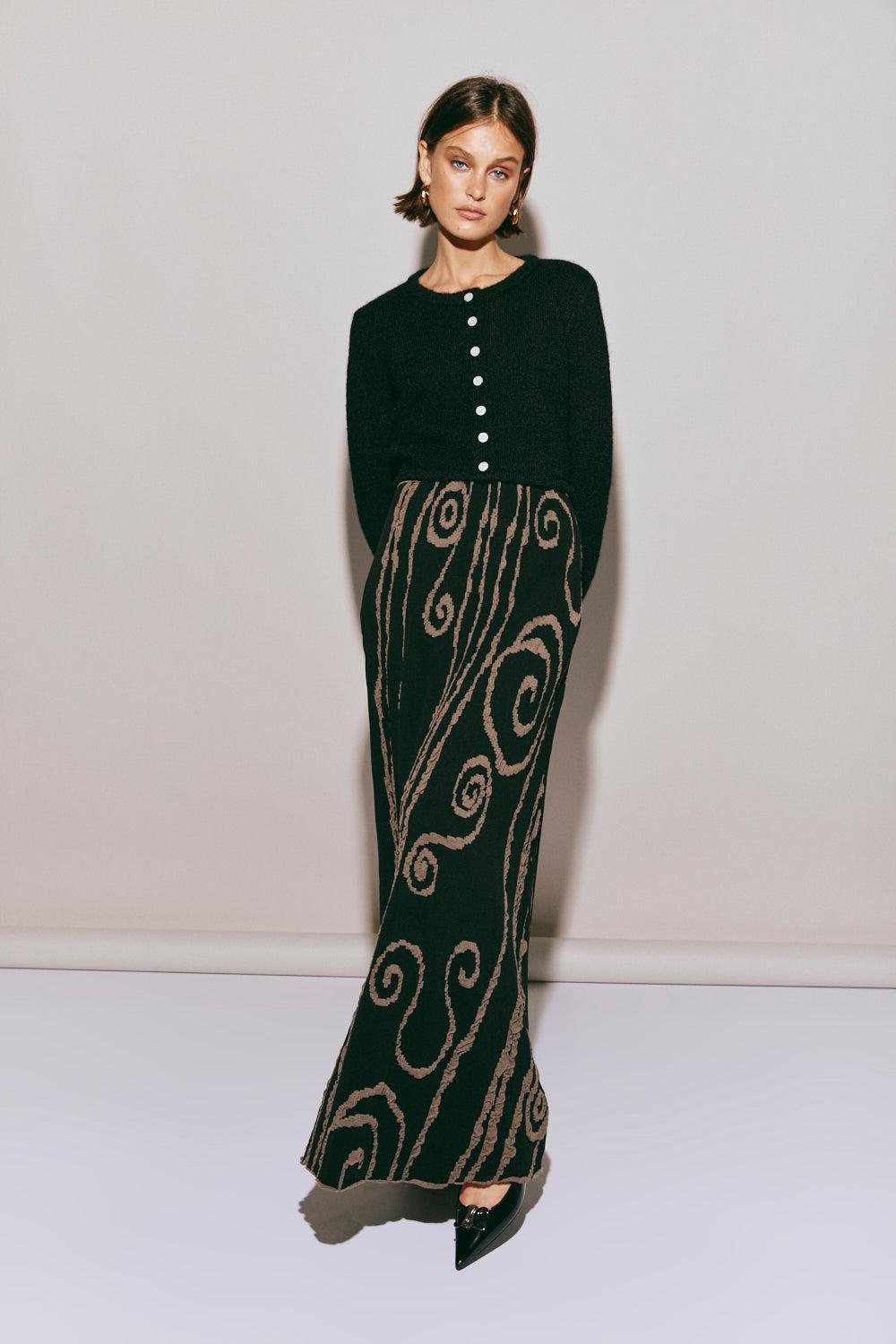 Ivy Muse Knit Maxi Skirt Black Swirl Product Image