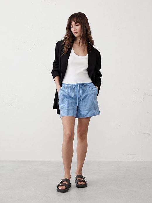 Drawstring Short Product Image