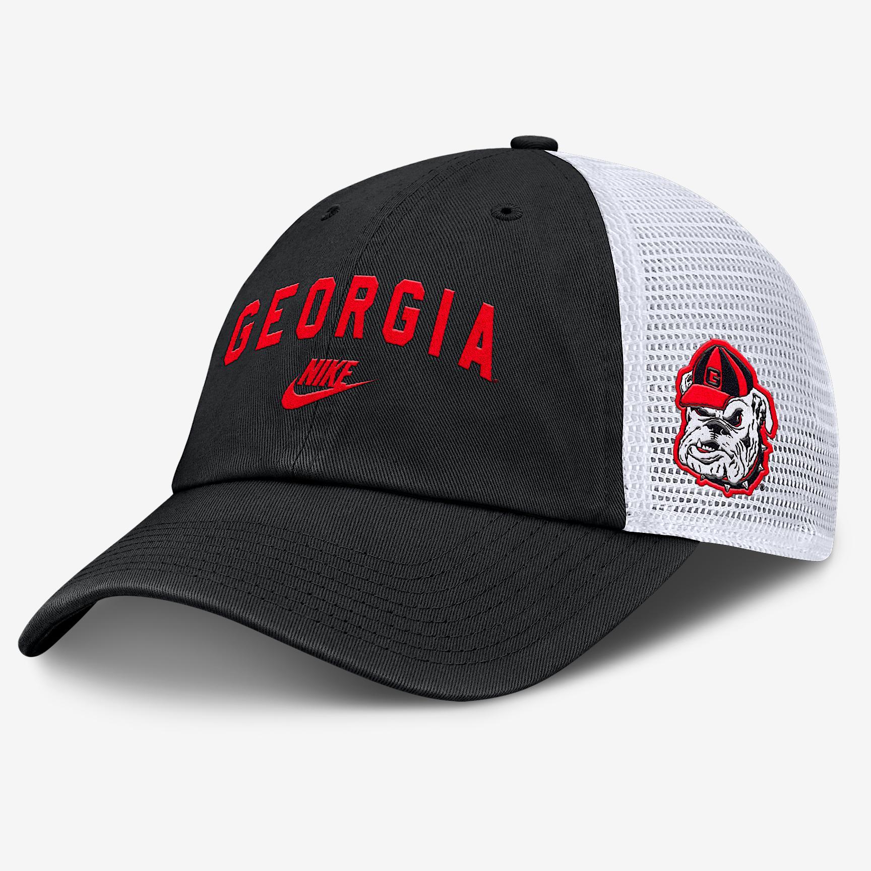 Georgia Legacy Club Men's Nike College Trucker Adjustable Hat Product Image