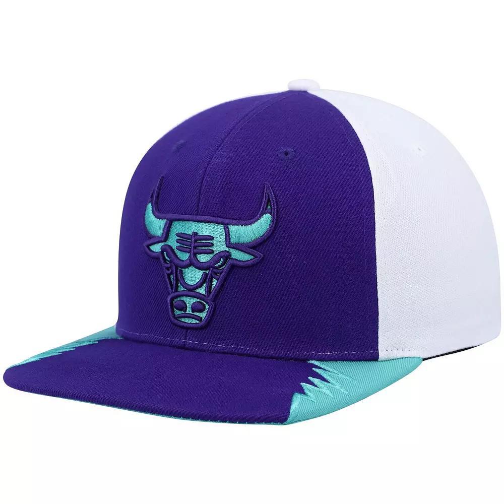 Men's Mitchell & Ness Purple Chicago Bulls Day 5 Snapback Hat Product Image